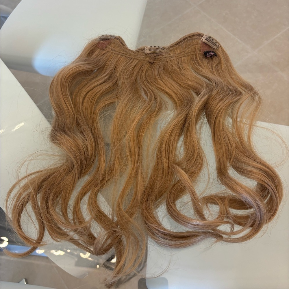 Elegant Wavy Three Layers Clip On Hair Extension in Dark Blond . - Picture 2 of 7